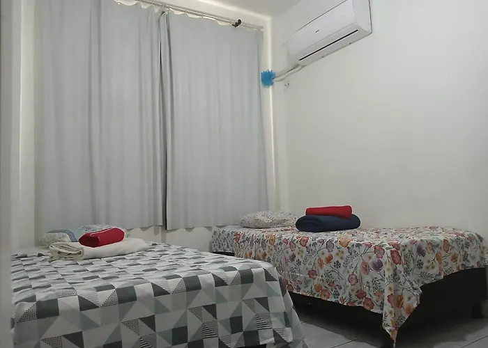 Quarto Privado Cama Casal Ou Solteiros Apto