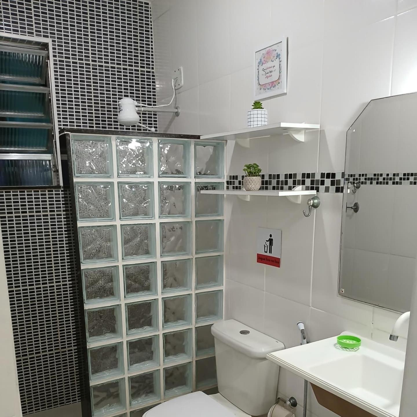 Hospedagem domiciliar Privado Cama Casal Ou Solteiros Apto